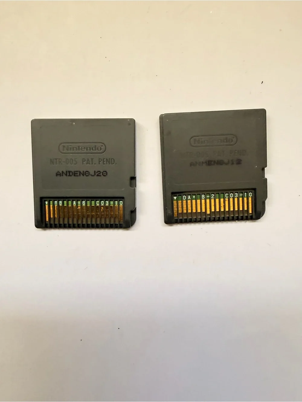 Nintendo DS Brain Age Bundle - Yellow & Blue Game Cards
